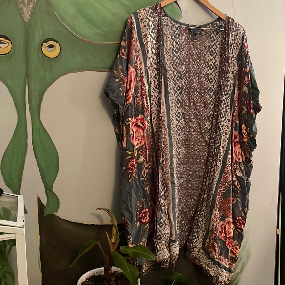 Angie Multicolor Floral and Geometric Kimono Wrap
